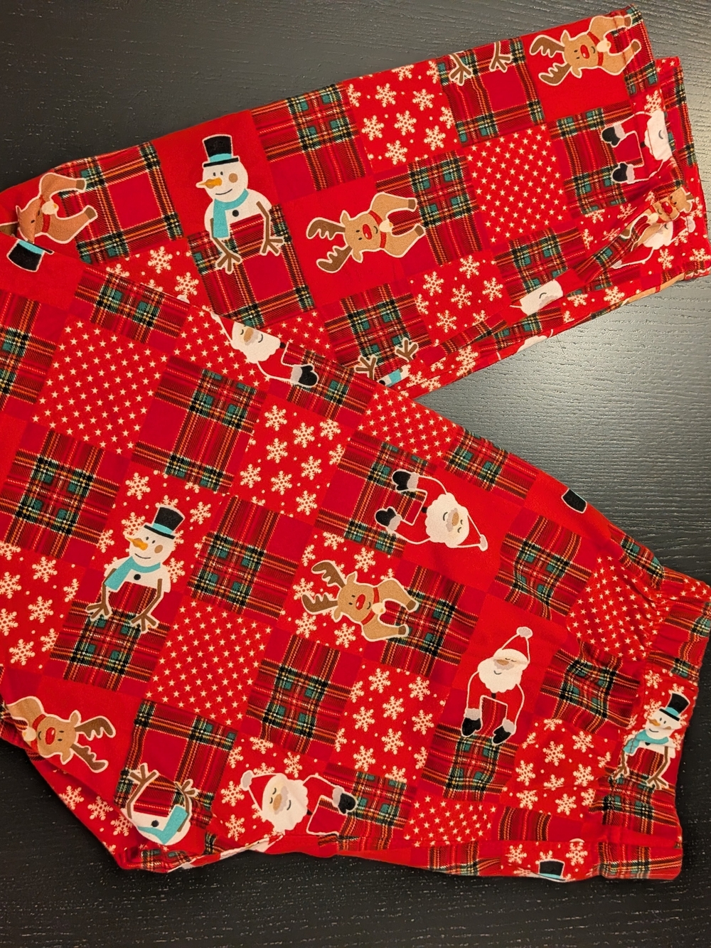one 5 one Red Holiday Patchwork Leggings - Picture 2 of 6